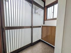 ワイドな玄関