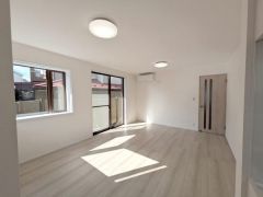 明るいリビング