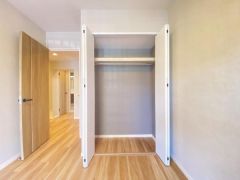 洋室５.７帖収納